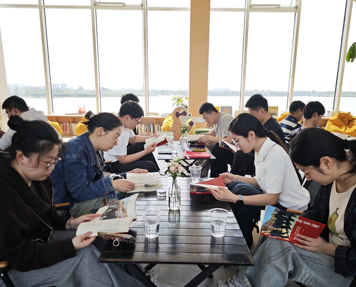 團員五四青年節(jié)活動宣傳稿件 (1).jpg